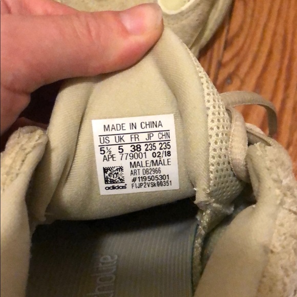 Yeezy 500 supermoon yellow 5.5 MENS 7 WOMEN [sold] - Picture 6 of 12